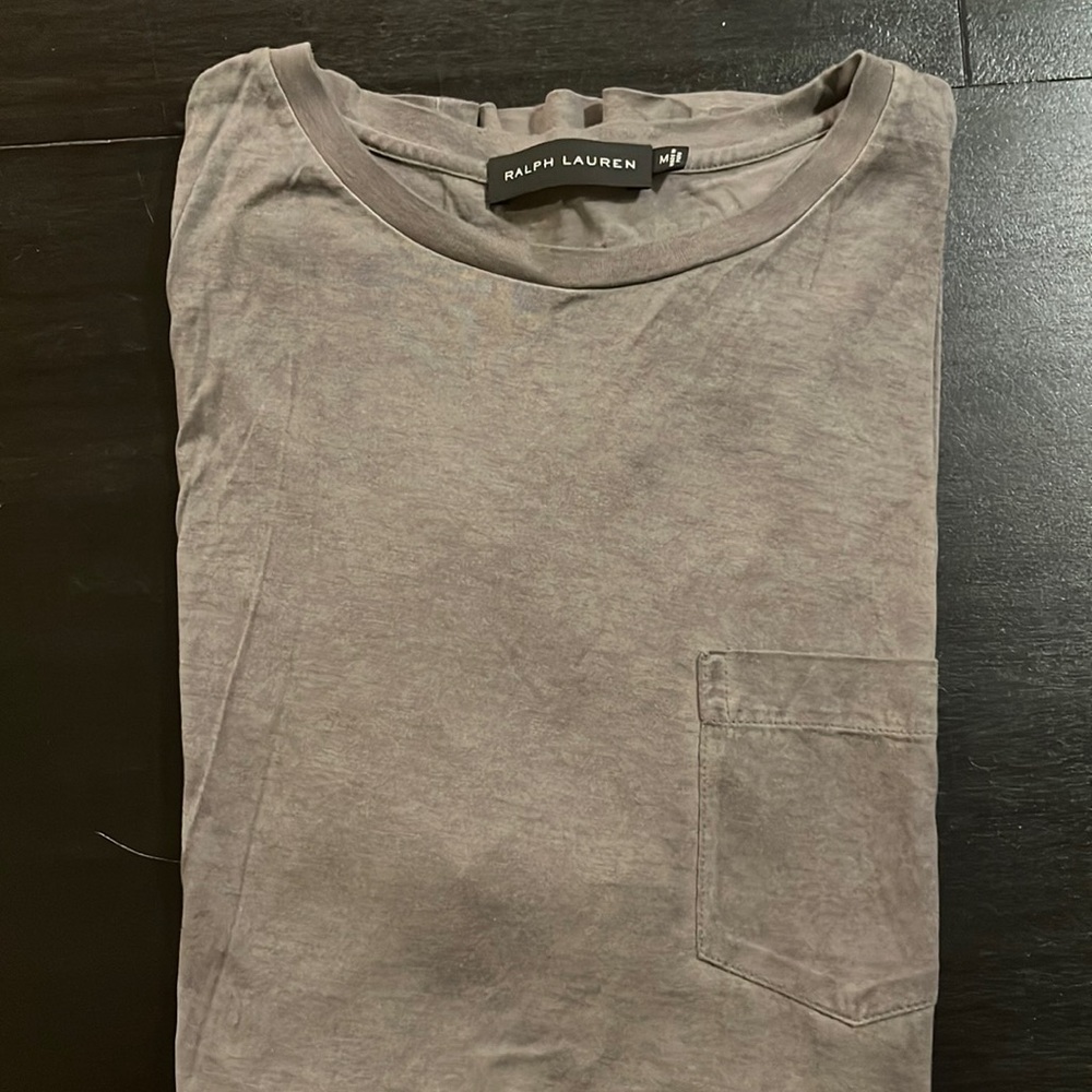 Men’s Ralph Lauren T-shirt size medium